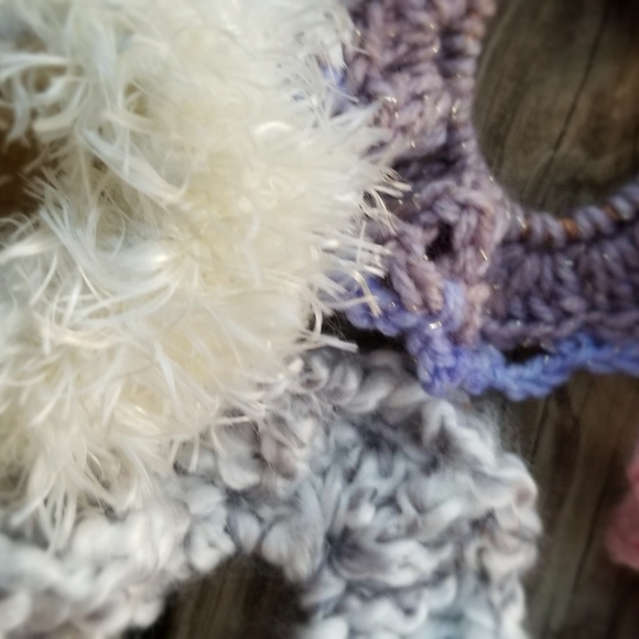 4 Scrunchies Velvet Glitzy Yarn Handmade 90s Hair - Picture 2 of 6